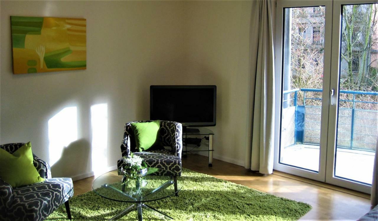 Hochwertiges Apartment im Grünen, zentral gelegen, ruhig, Balkon Hannover Exterior foto